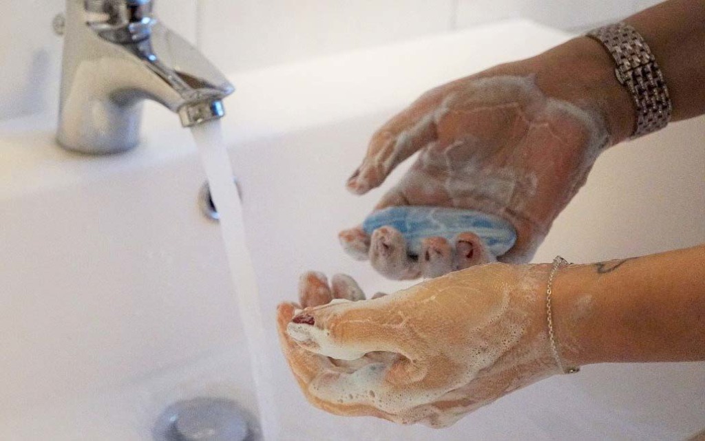 wash-hands-4925790_1280